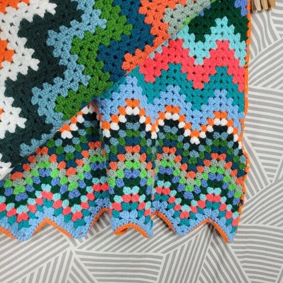Hand Knit Afghan Zig Zag Chevron Vintage Lap Robe Granny Colorful 45x39” Throw - Picture 4 of 10
